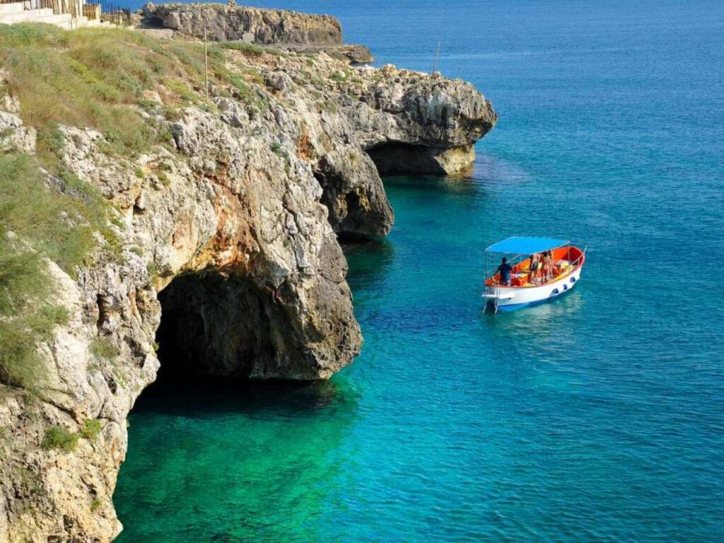 Grotta cazzafri Santa Maria di Leuca